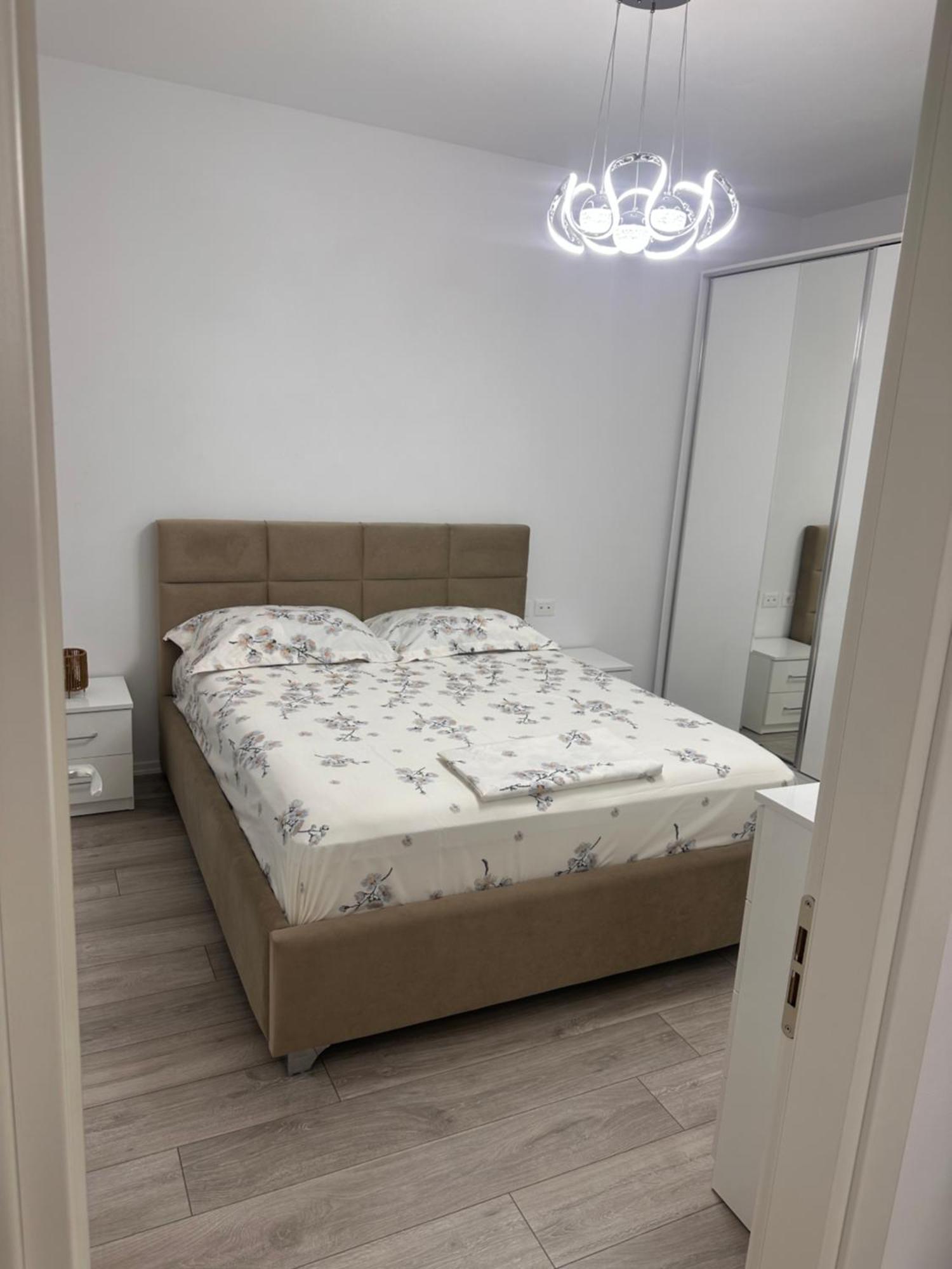 Bratti'S Apartment Near Tirana Center And Mother Teresa Airport Zewnętrze zdjęcie